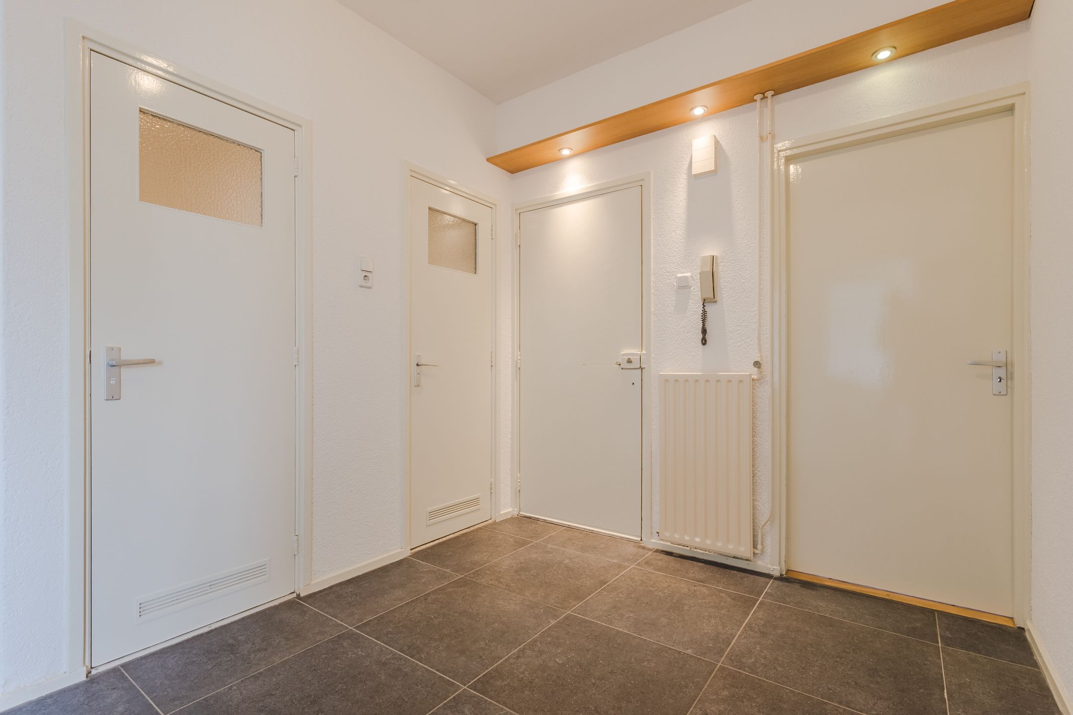 Photo 6 of Plutostraat 62
