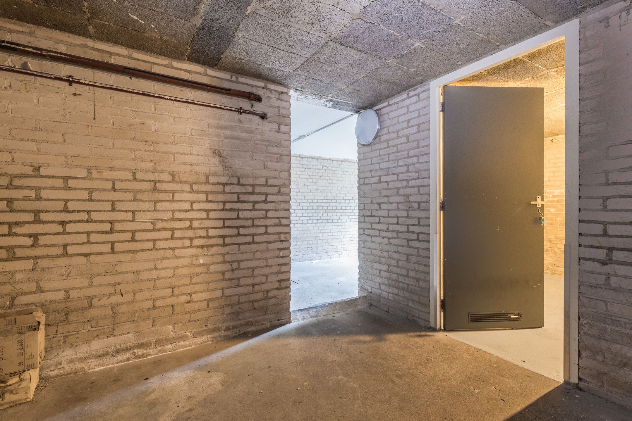 Photo 33 of Plutostraat 62