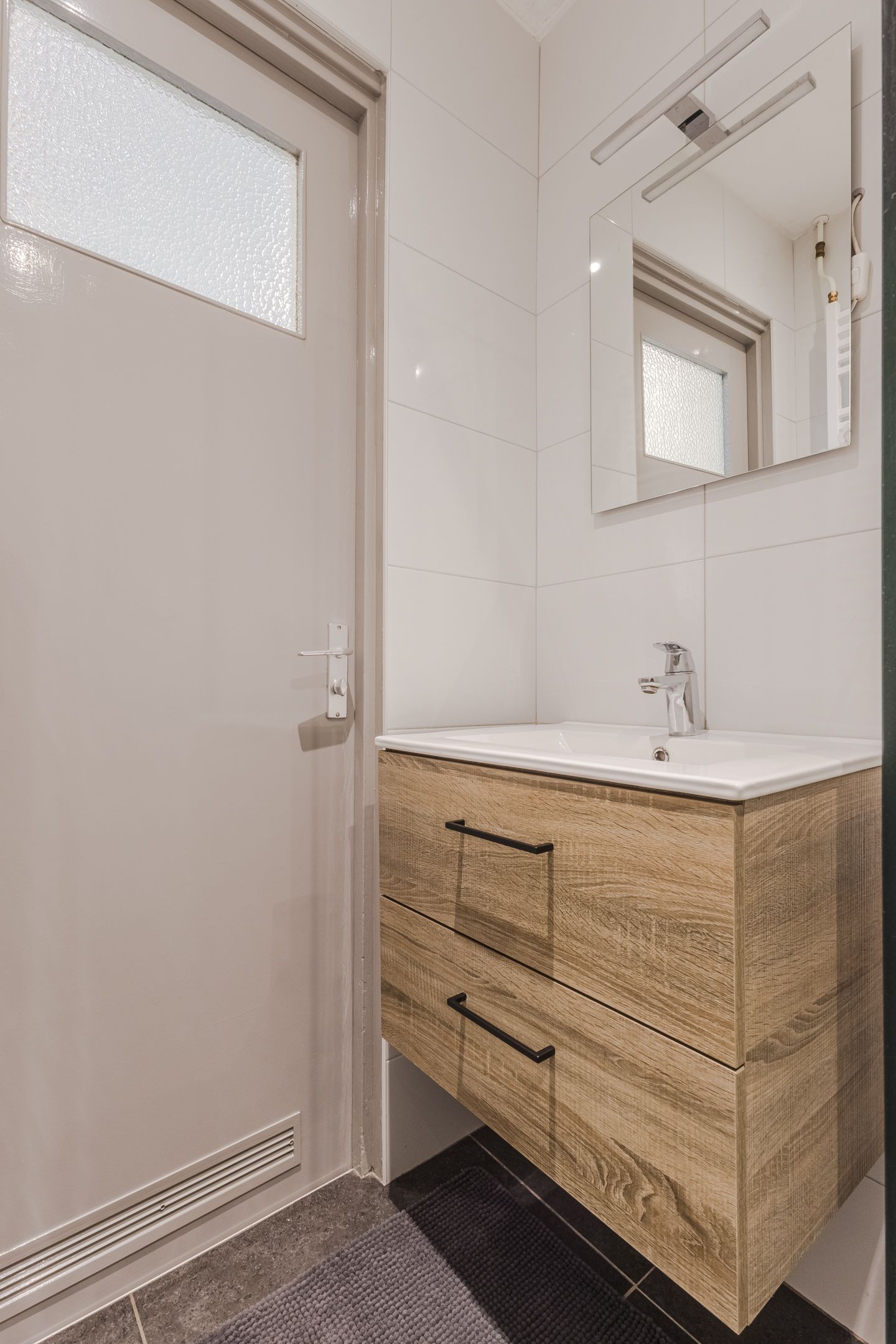 Photo 27 of Plutostraat 62