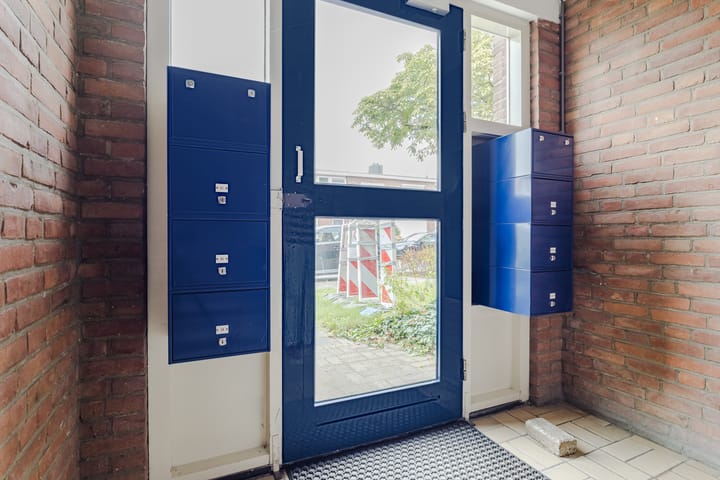 Foto 4 van Plutostraat 62