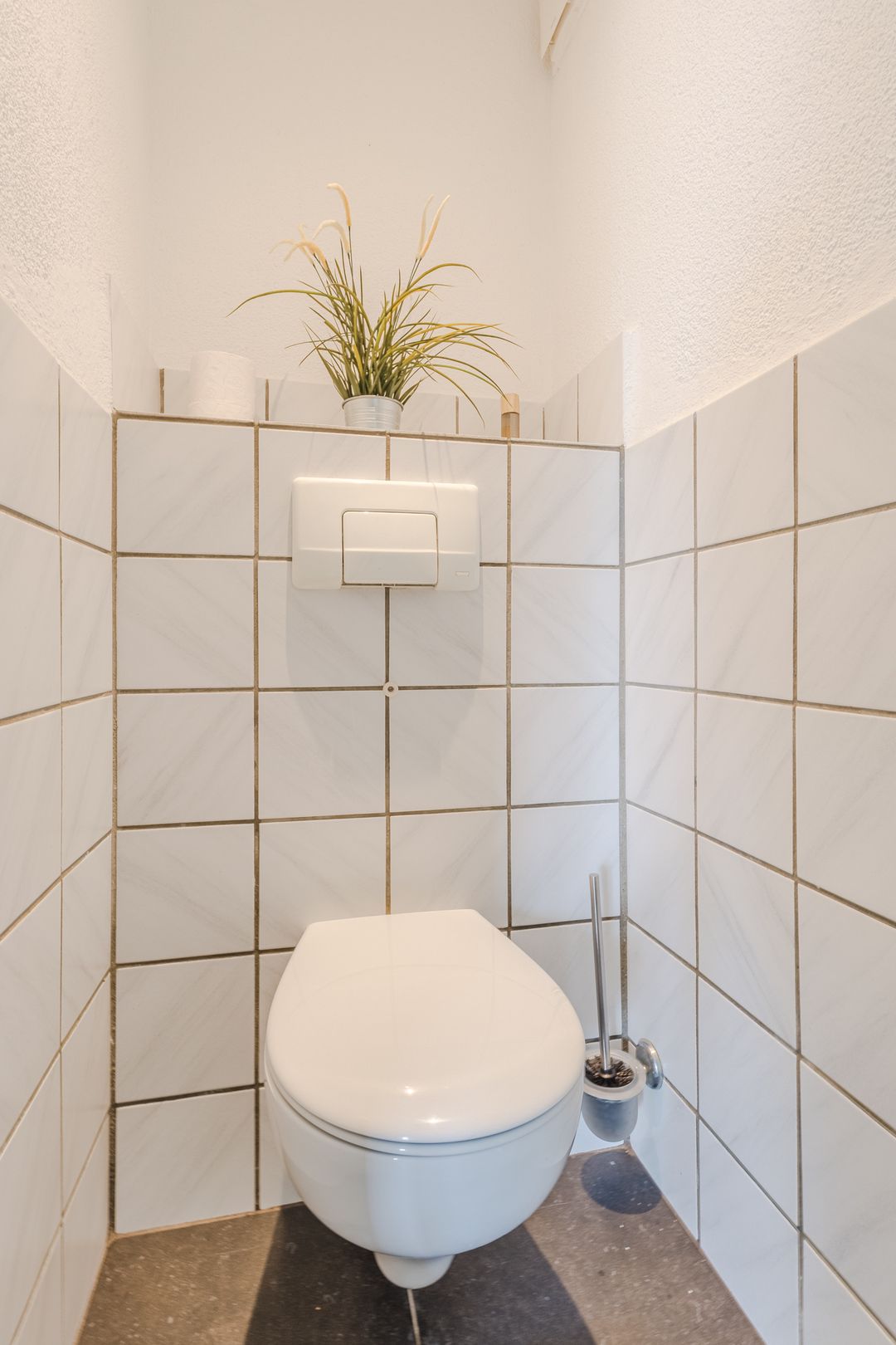 Photo 8 of Plutostraat 62