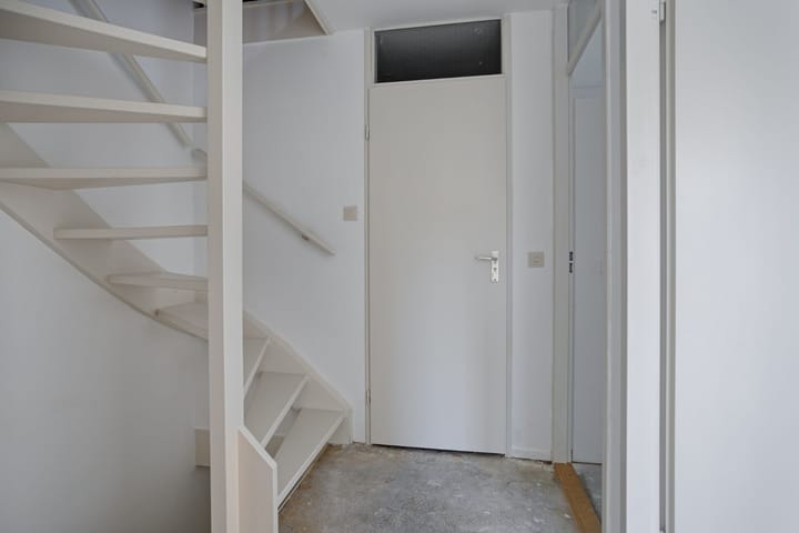 Tussenwoning te koop: Jachthoornpad 10, Nieuwegein
