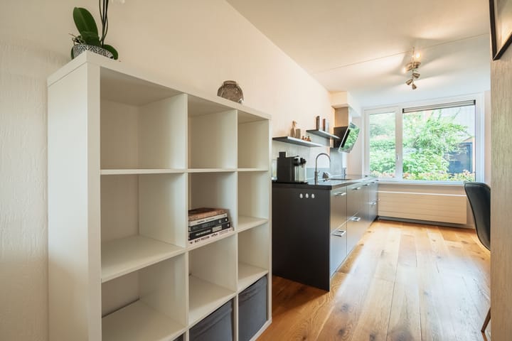 Tussenwoning te koop: Johannes Vermeerhage 17, Nieuwegein