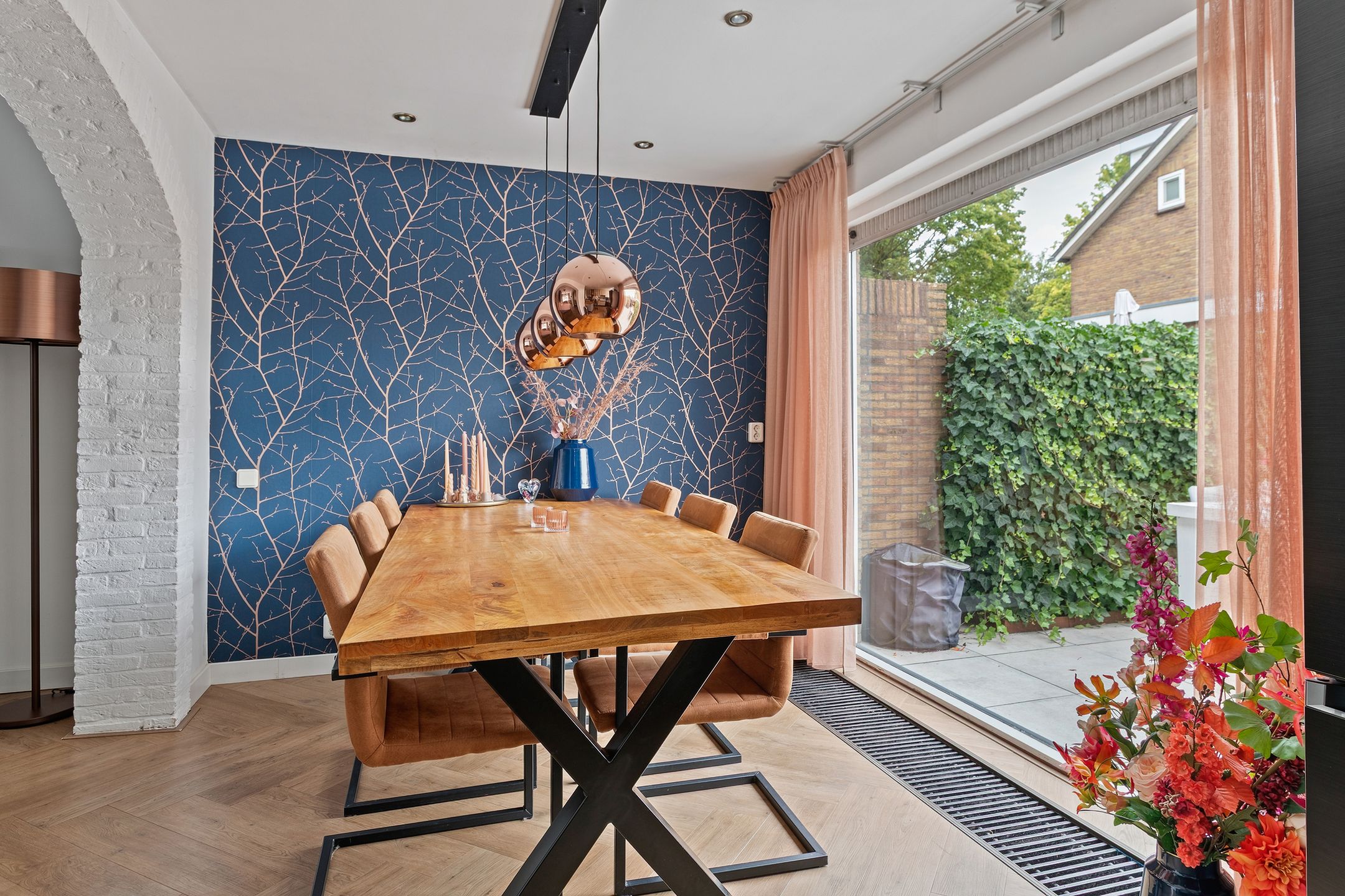 Photo 9 of Van Zuylenstraat 37