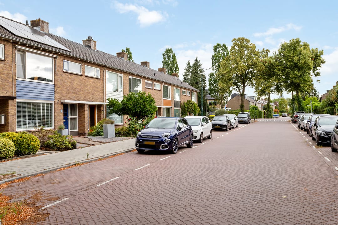 Photo 28 of Van Zuylenstraat 37