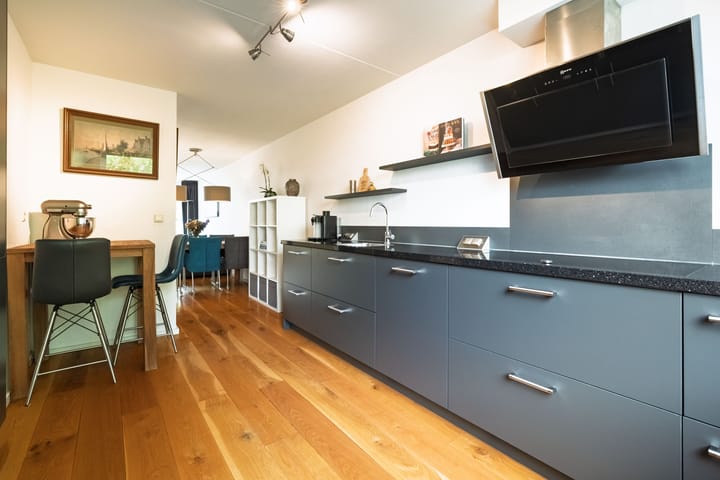 Tussenwoning te koop: Johannes Vermeerhage 17, Nieuwegein