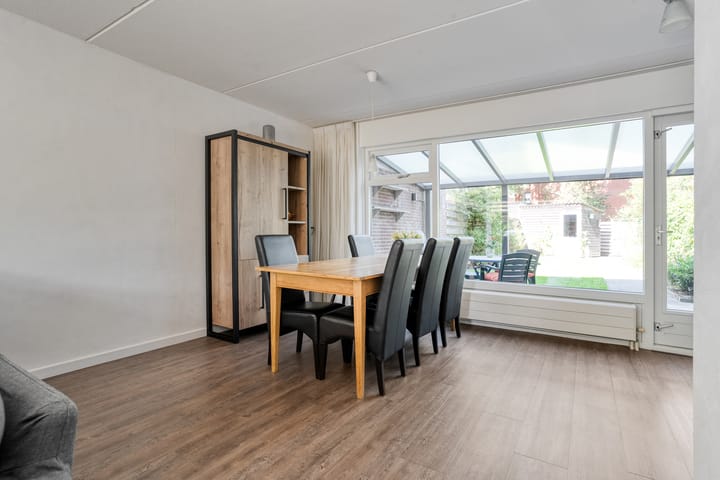 Tussenwoning te koop: Citroenvlinder 123, Meppel