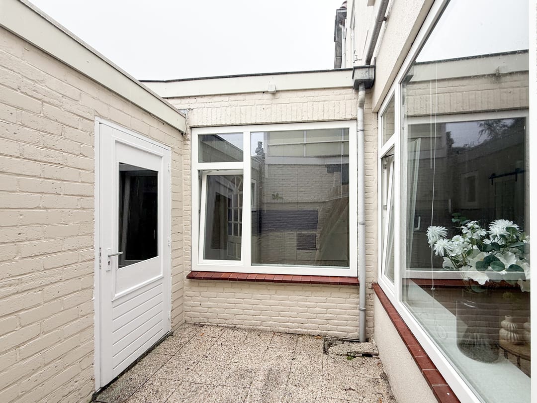 Photo 16 of Frans van Waesberghestraat 6