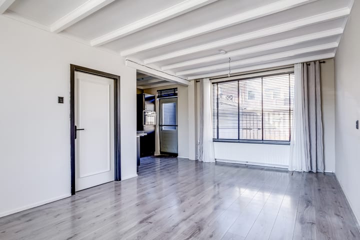 Tussenwoning te koop: Dr. Plesmanlaan 102, Maarssen