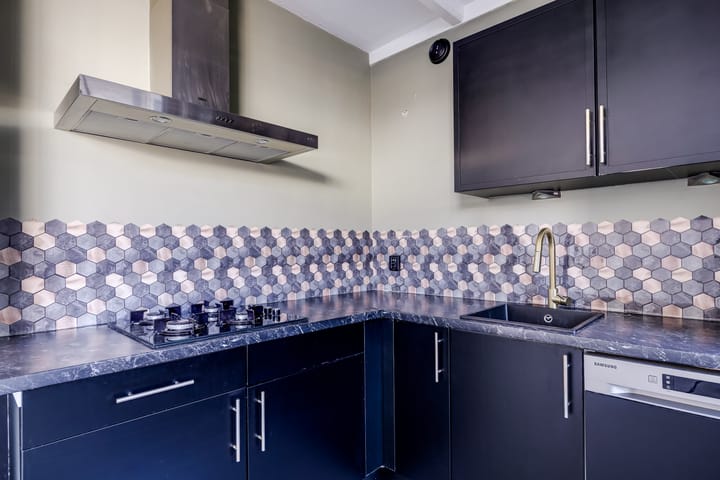 Tussenwoning te koop: Dr. Plesmanlaan 102, Maarssen