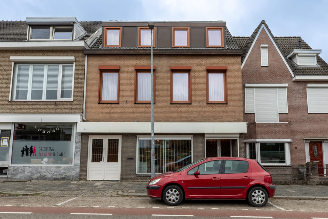 Photo 1 of Hogeweg 30