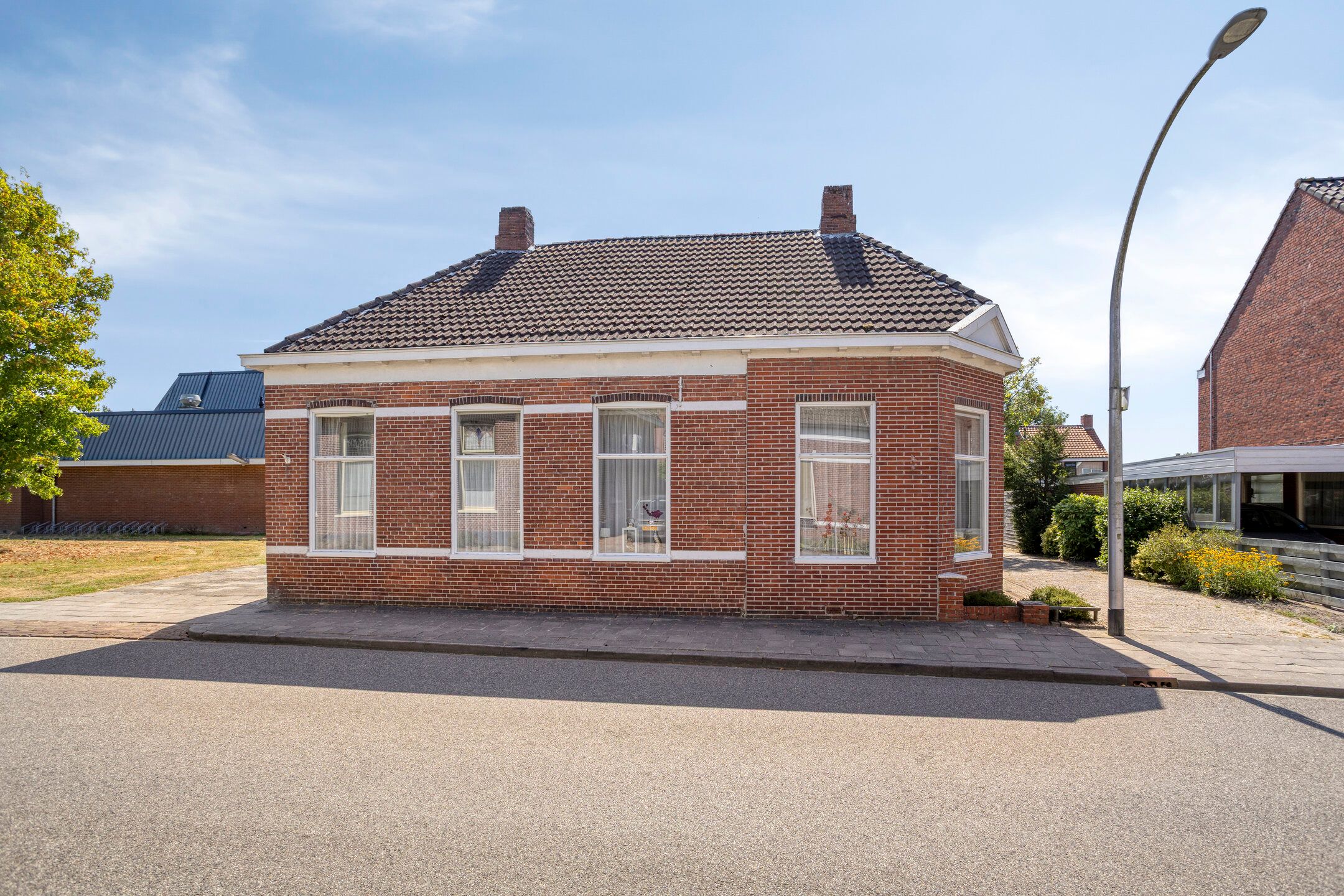 Foto 42 van Schoolstraat 1