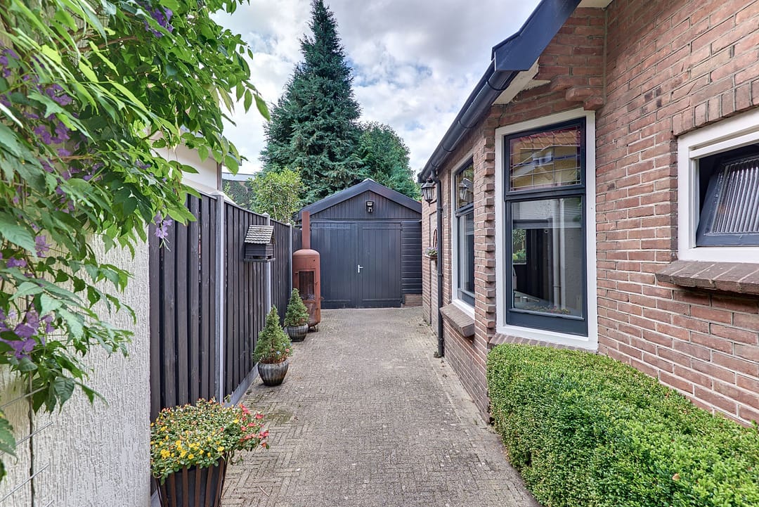 Photo 38 of Rozenlaan 3