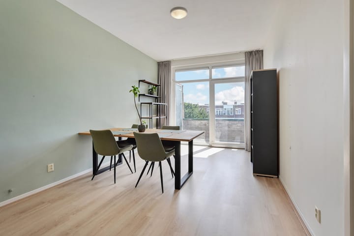 Appartement te koop: Loosduinsekade 520, 'S-Gravenhage