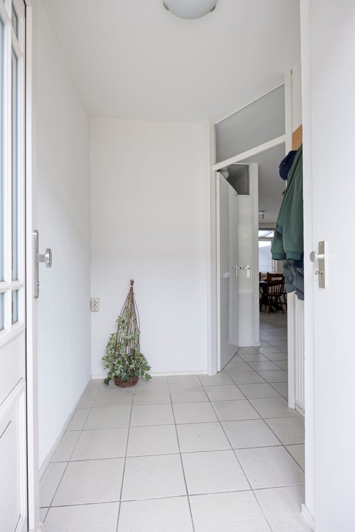 Tussenwoning te koop: Iep 16, Best
