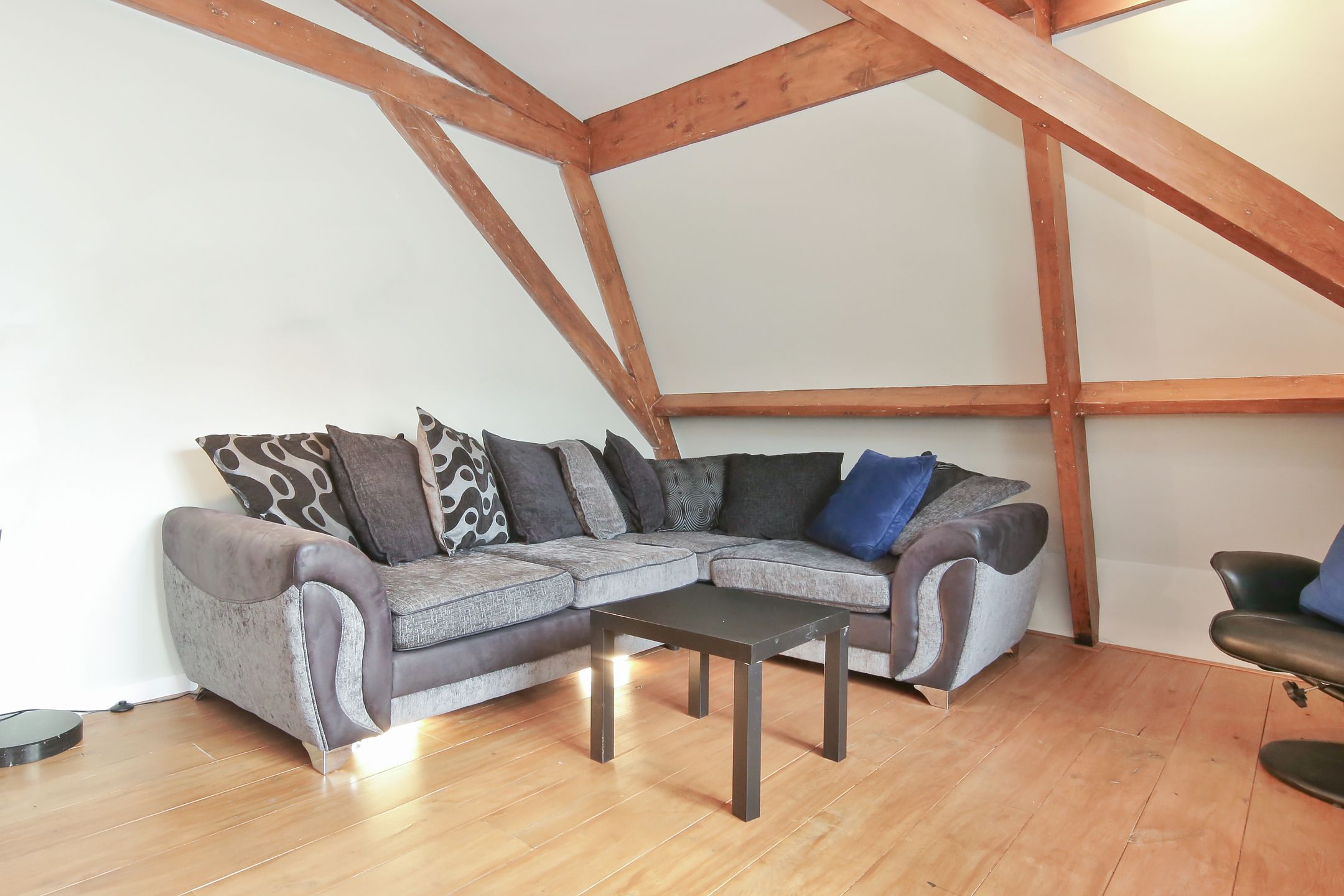 Foto 18 van Essenstraat 7