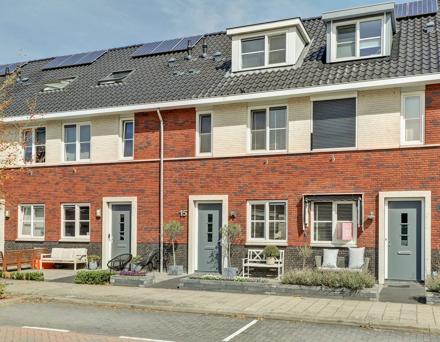 Photo 1 of Westerdijkstraat 15