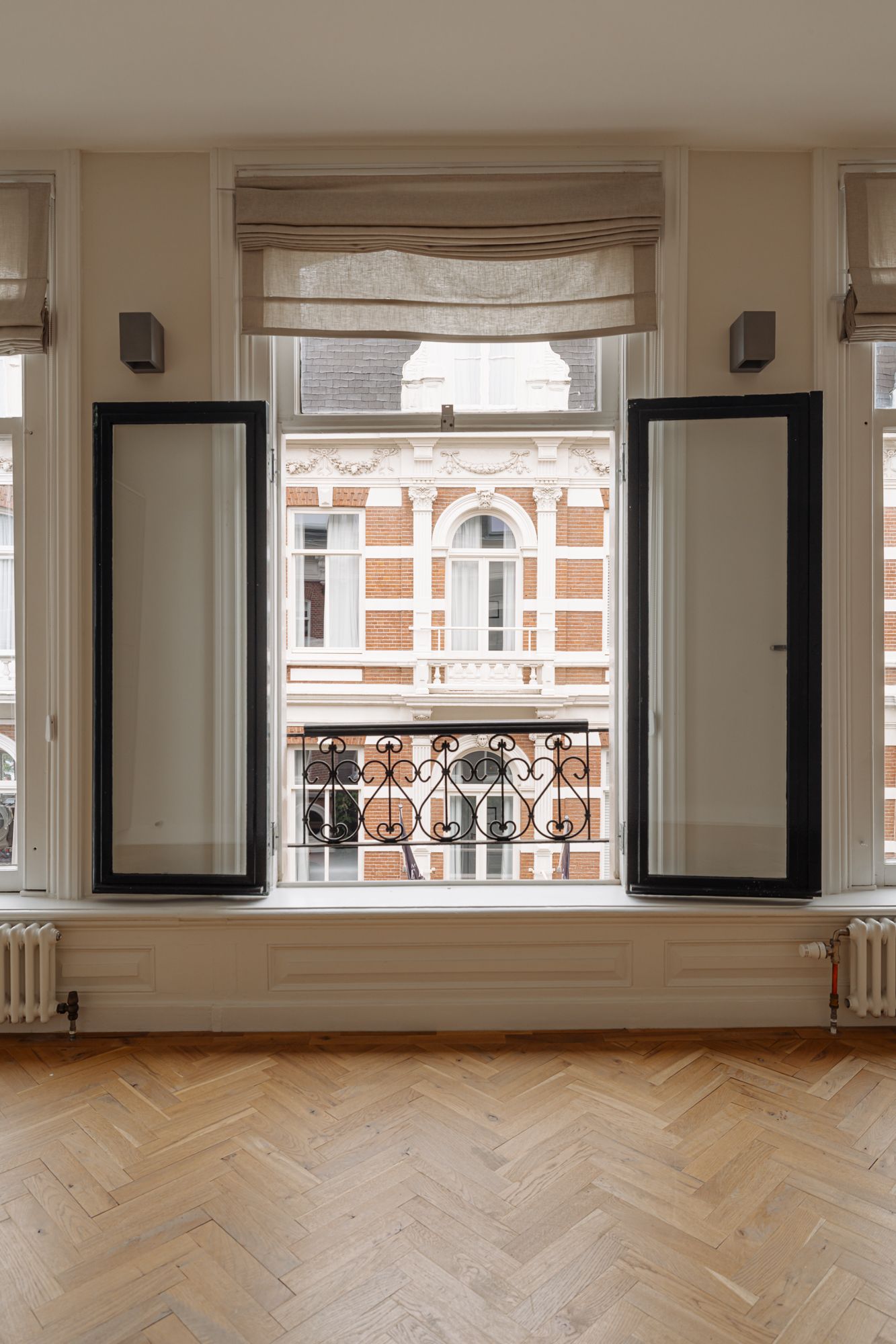 Photo 19 of Anna van den Vondelstraat 5-1