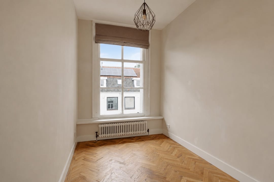 Photo 22 of Anna van den Vondelstraat 5-1
