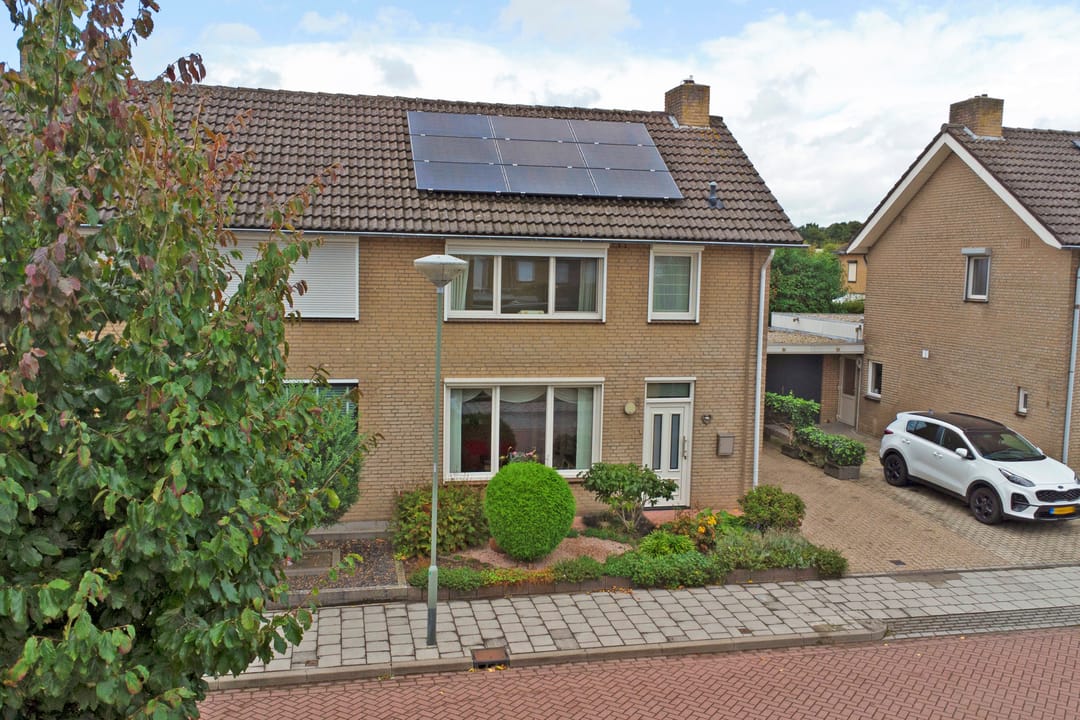 Photo 47 of De Regeakker 8