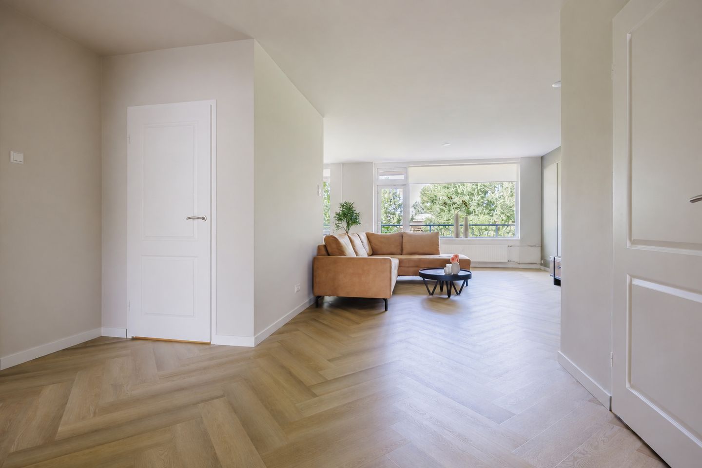 Photo 4 of Zernikelaan 726