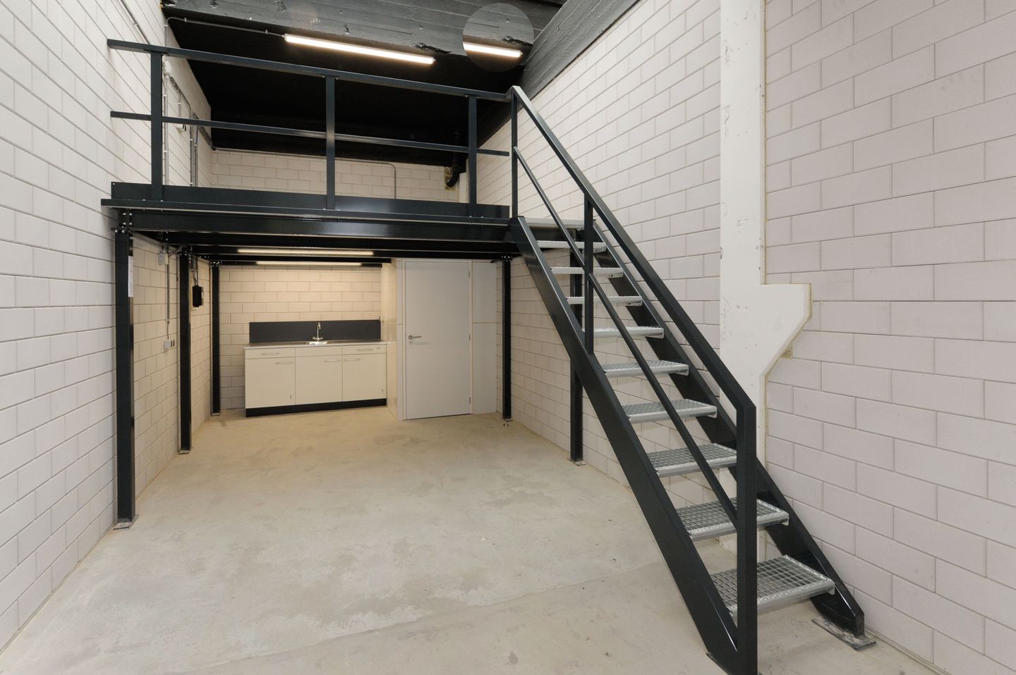 View photo 4 of Scheepmakersstraat 105