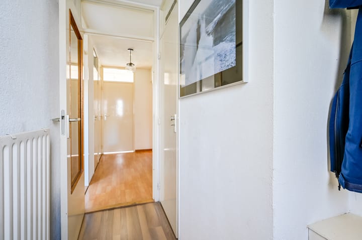 Appartement te koop: Wijsgeerbaan 10, Almere