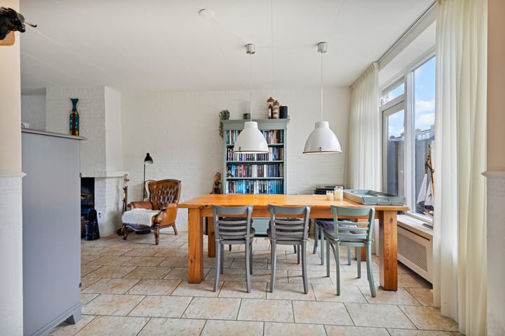 Tussenwoning te koop: Hendrik Broertjesstraat 39, Den Helder