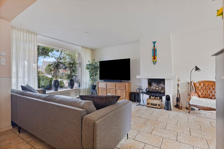 Tussenwoning te koop: Hendrik Broertjesstraat 39, Den Helder