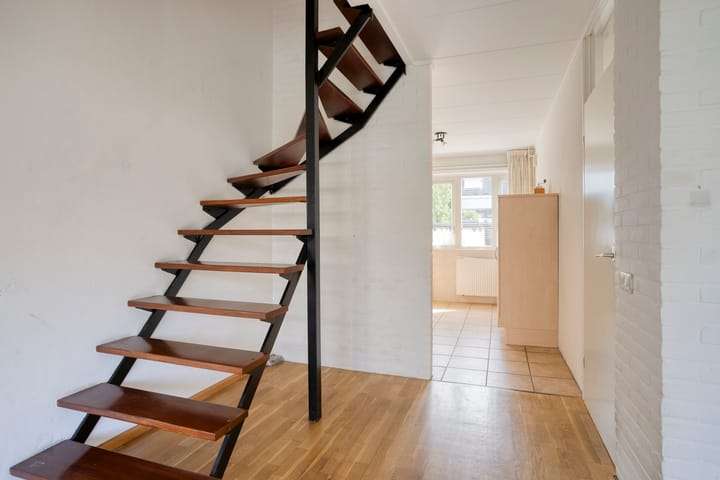 Tussenwoning te koop: Brederostraat 53, Hengelo