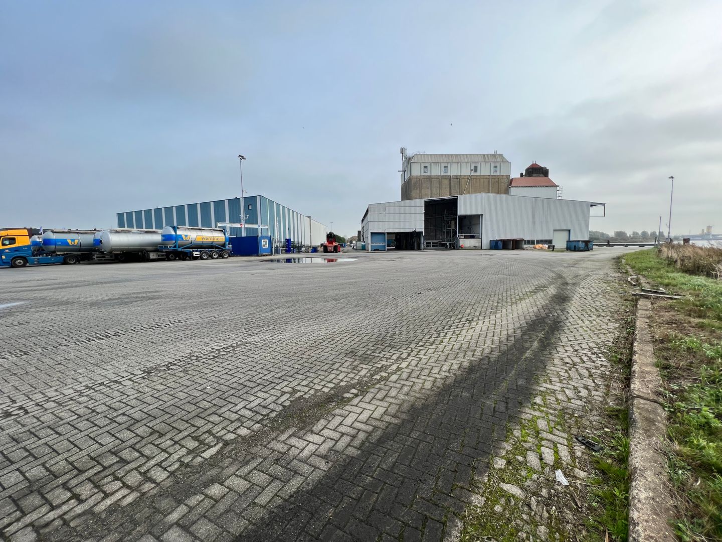 Bekijk foto 4 van Sluispolderweg 53