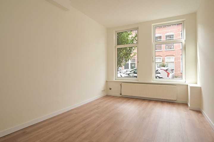 Studio te koop: Fahrenheitstraat 207, 'S-Gravenhage