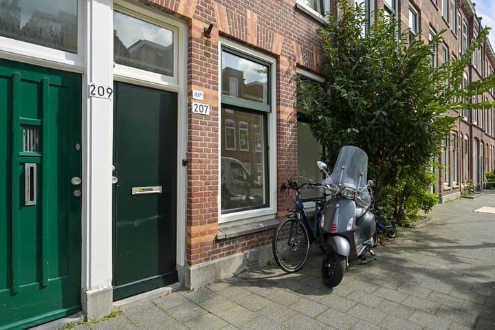 Studio te koop: Fahrenheitstraat 207, 'S-Gravenhage