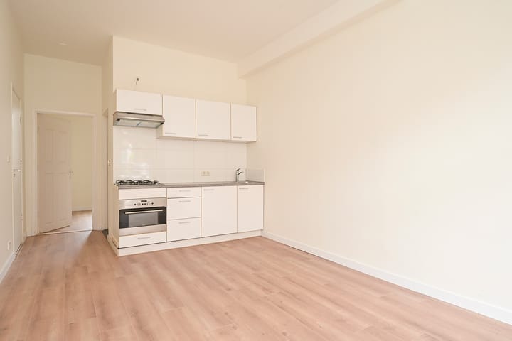 Studio te koop: Fahrenheitstraat 207, 'S-Gravenhage