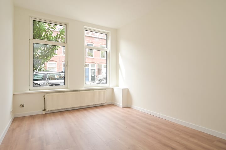 Studio te koop: Fahrenheitstraat 207, 'S-Gravenhage