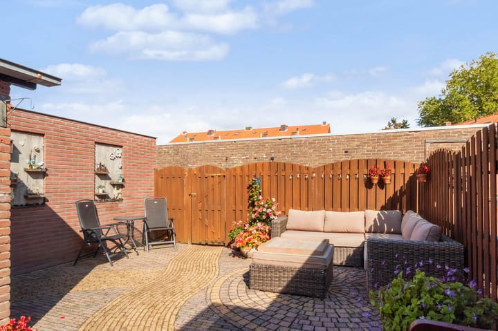 Tussenwoning te koop: Dorsmanstraat 8, Hilversum