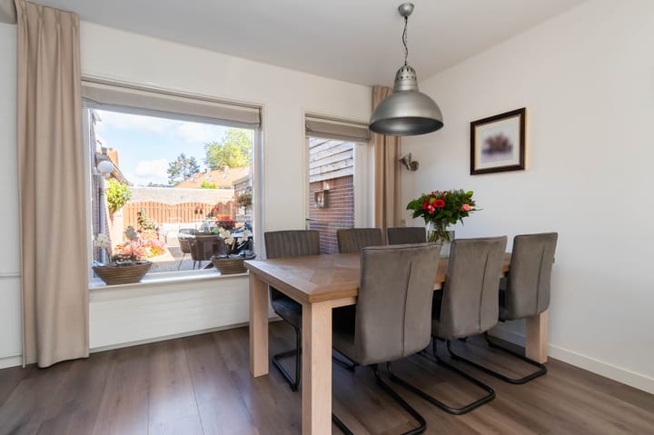 Tussenwoning te koop: Dorsmanstraat 8, Hilversum