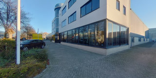 View 360° photos