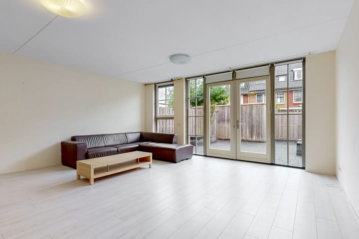 Tussenwoning te koop: Duivenvoorde 46, Amstelveen