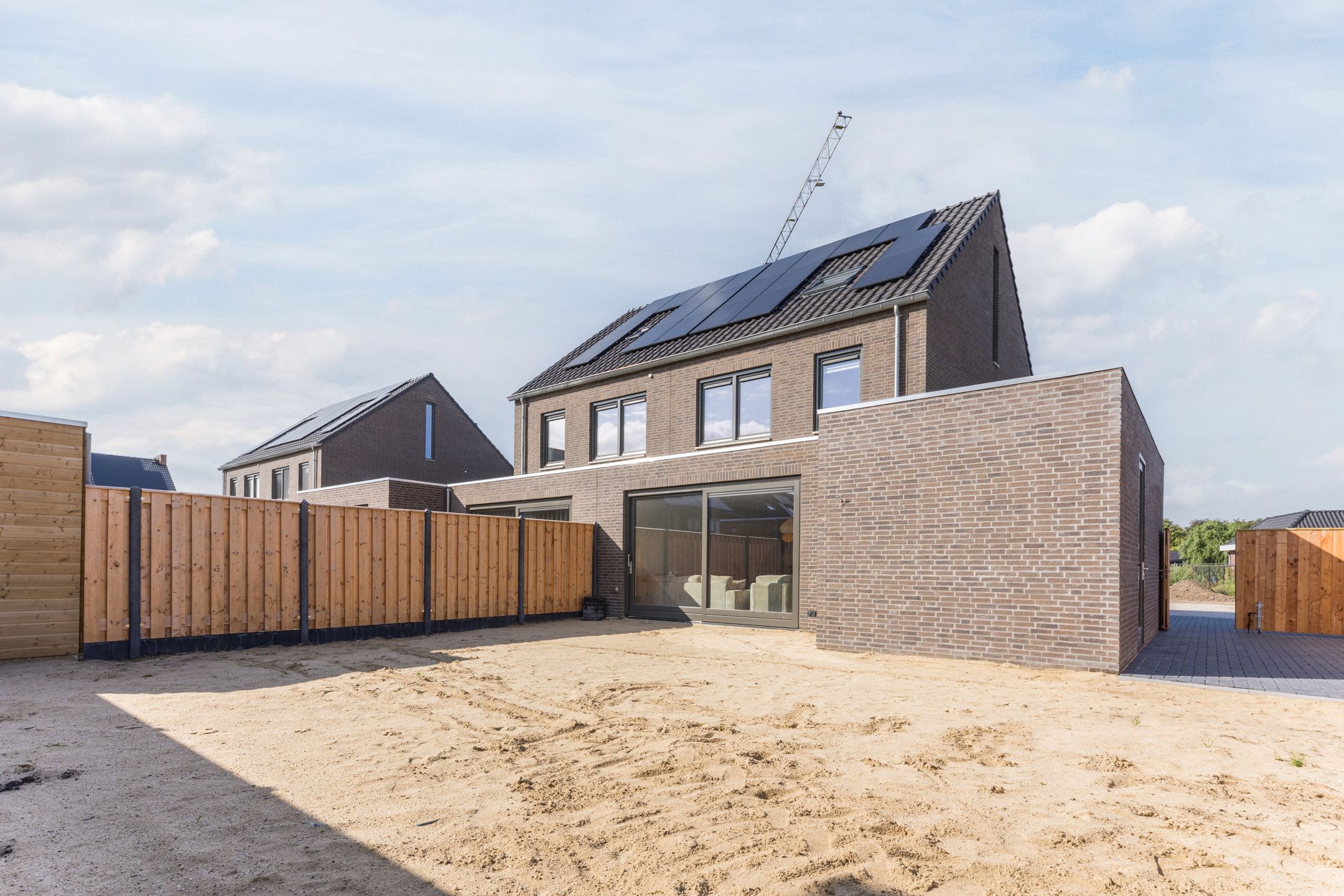 Photo 21 of Eeuwsel 33