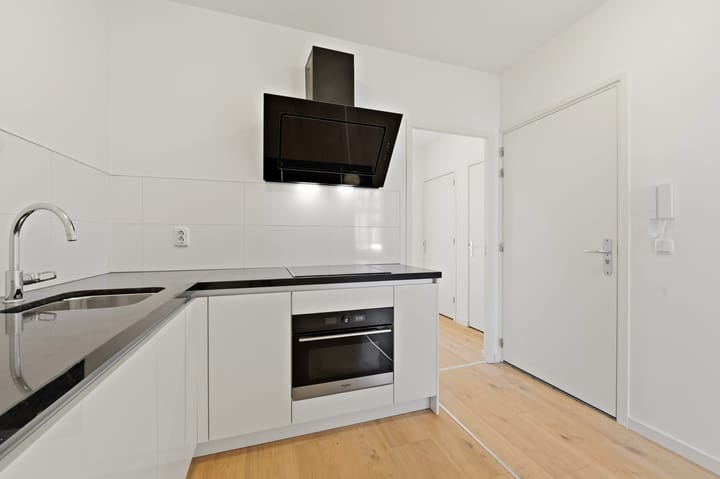 Foto 5 van De Ruijterstraat 52-E2