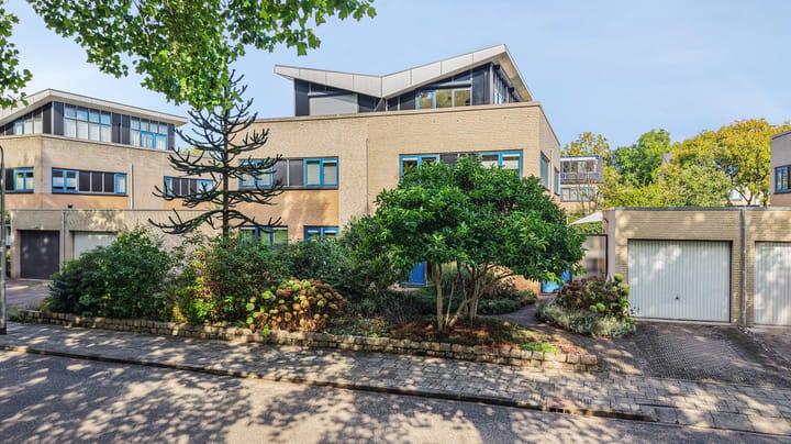Twee-onder-één-kap te koop: Berninistraat 15, Amersfoort