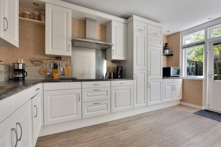 Tussenwoning te koop: Koolmeesstraat 31, Maassluis