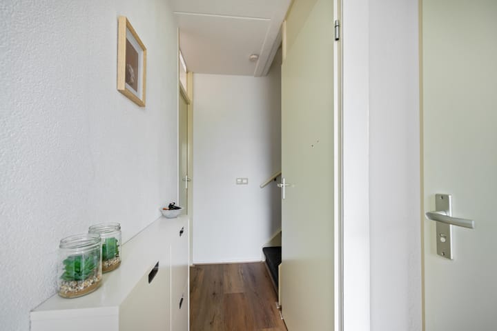Tussenwoning te koop: Niek Engelschmanstraat 35, Groningen