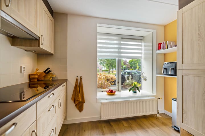 Tussenwoning te koop: Niek Engelschmanstraat 35, Groningen