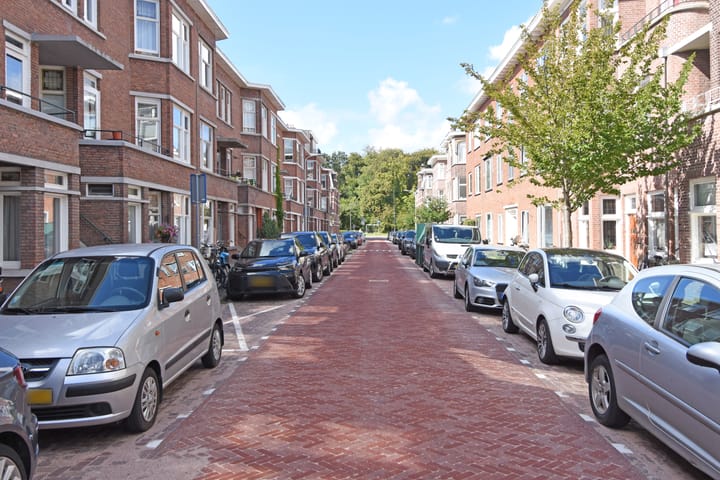 Foto 2 van De Moucheronstraat 64