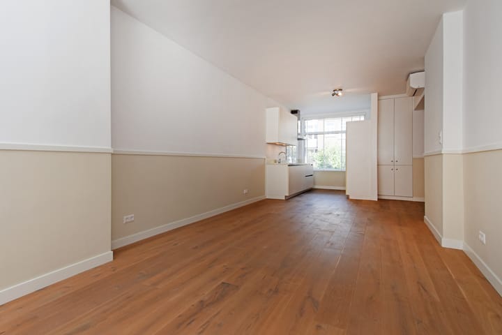 Appartement te huur: De Moucheronstraat 64, 'S-Gravenhage