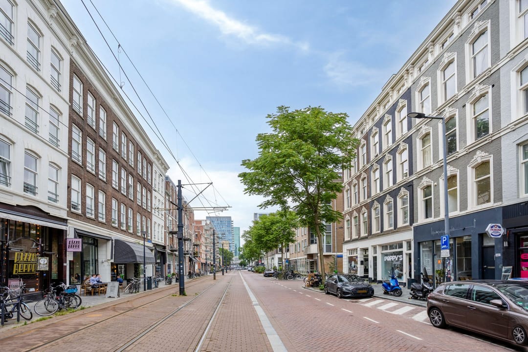 Foto 7 van Van Oldenbarneveltstraat 146-B01