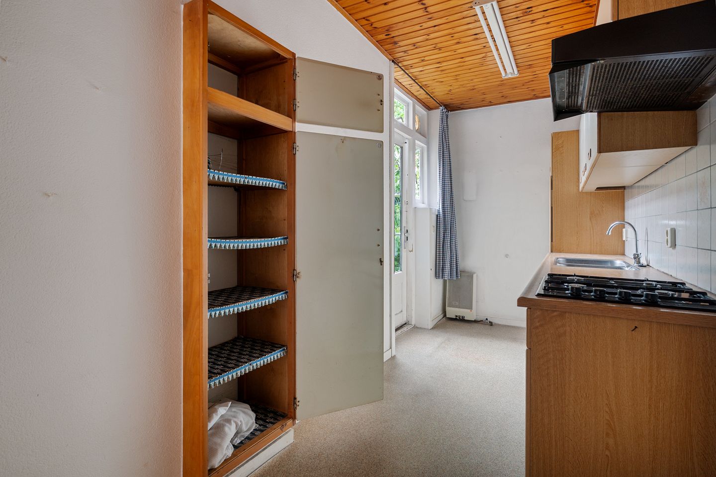 Photo 14 of De Genestetstraat 55