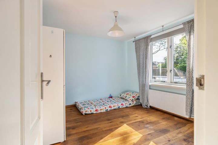 Tussenwoning te koop: Lachappellestraat 27, Breda